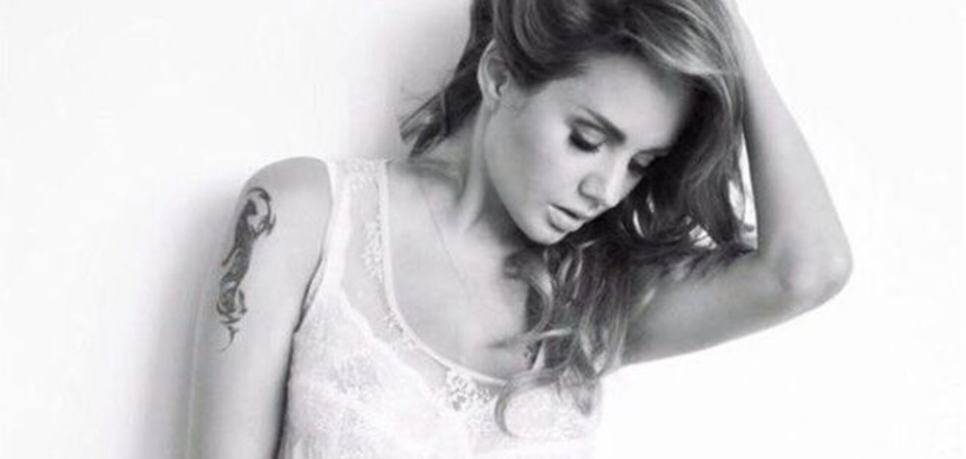 Певица МакSим поделилась фото на 9-м месяце беременности