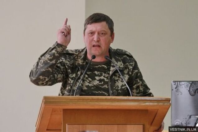 На Полтавщине скандальный евромайдановец побил чиновницу и женщину-волонтера