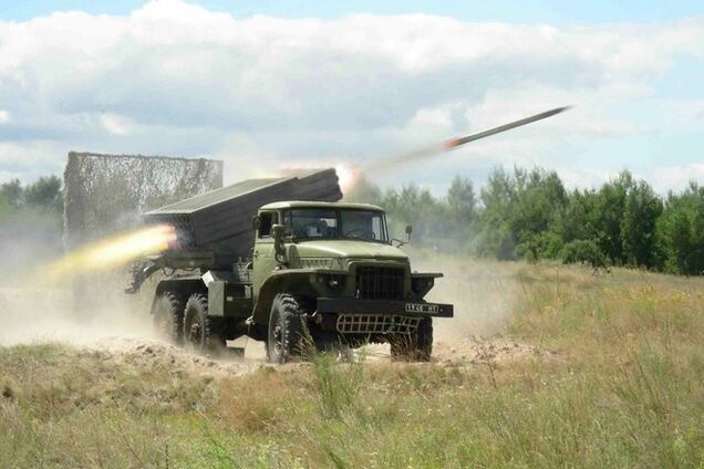 Террористы атаковали из 'Града' блокпост сил АТО