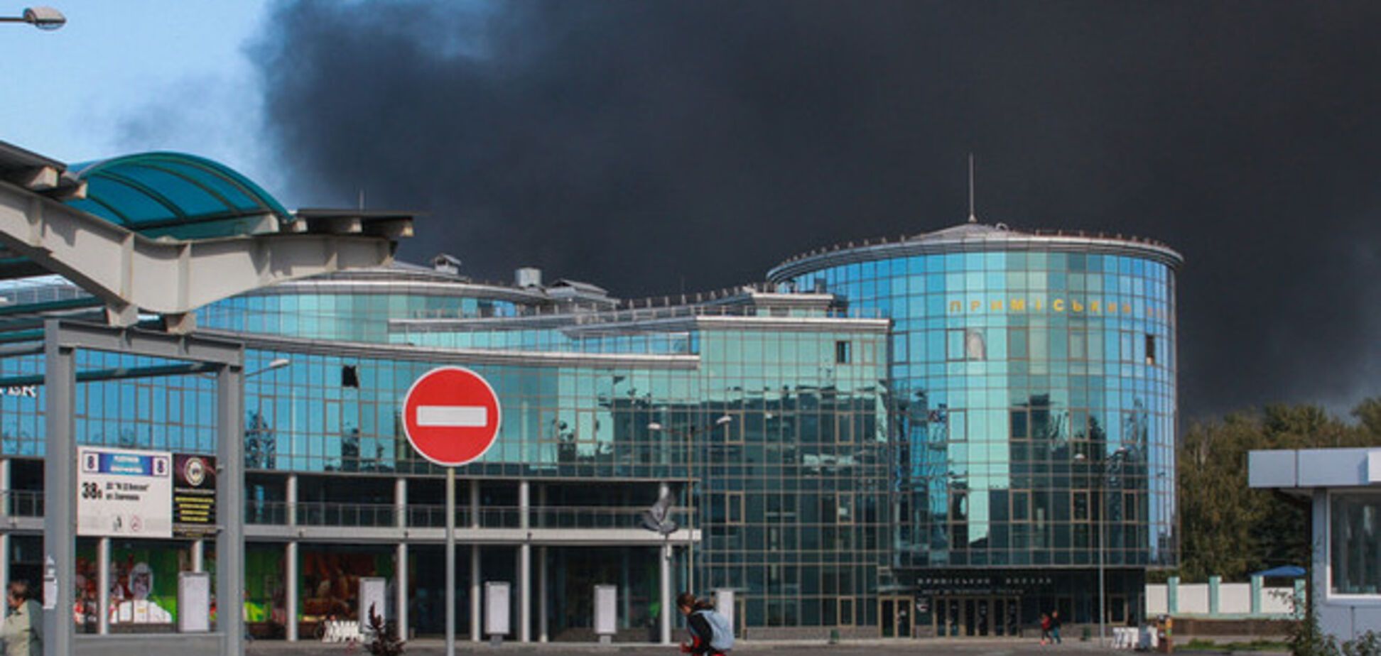 Українських воїнів в донецькому аеропорту атакують з російських 'Тюльпанів' - Маломуж