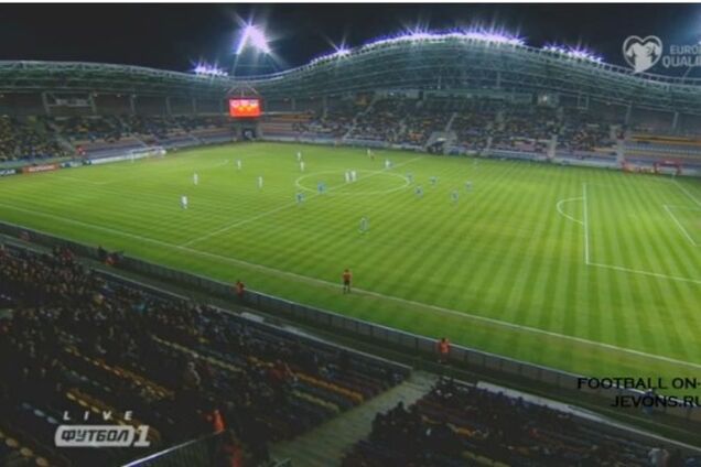 Консул Украины в Беларуси выехал к задержанным за песню о Путине фанатам и обещает их посчитать