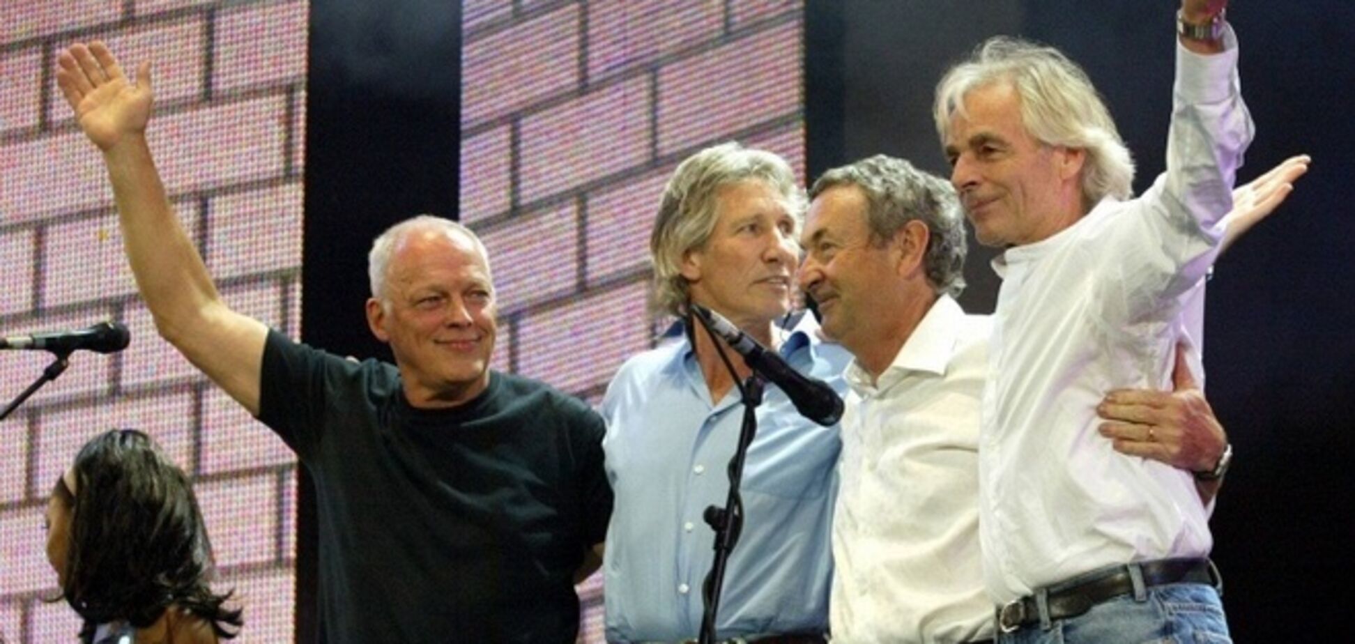 Группа Pink Floyd выпускает первый за 20 лет и последний в истории коллектива альбом