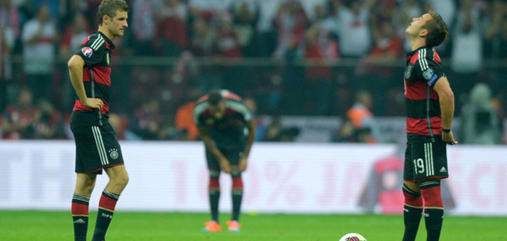 Сенсационное поражение Германии от Польши в отборе Евро-2016: матчи 11 октября