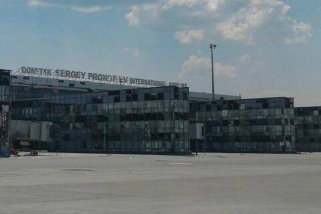 Донецкий аэропорт остается под контролем сил АТО – пресс-центр