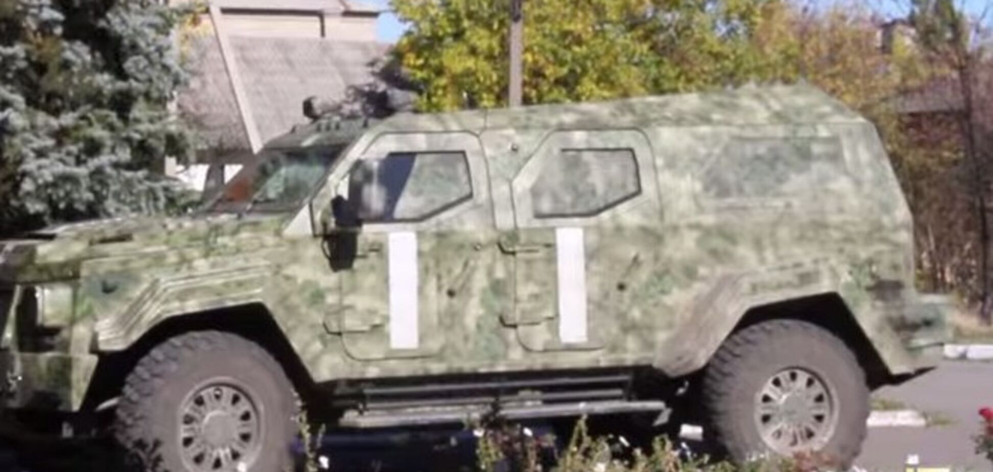 На джипе сына Януковича теперь вывозят с поля боя раненых бойцов АТО