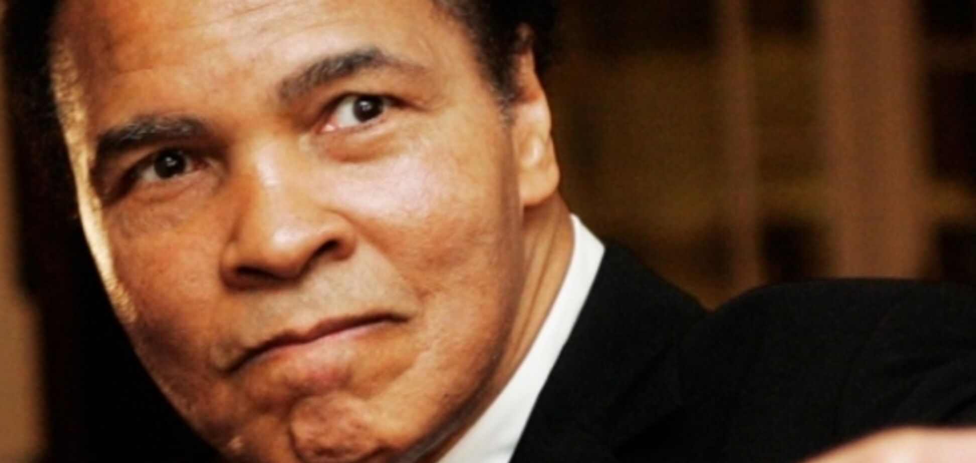 Легендарный боксер Мохаммед Али находится в тяжелом состоянии и не может говорить