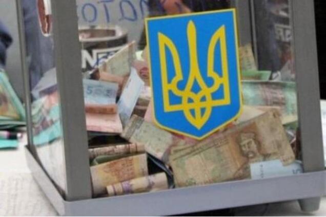 В день тратится 340 млн гривен на политическую рекламу 