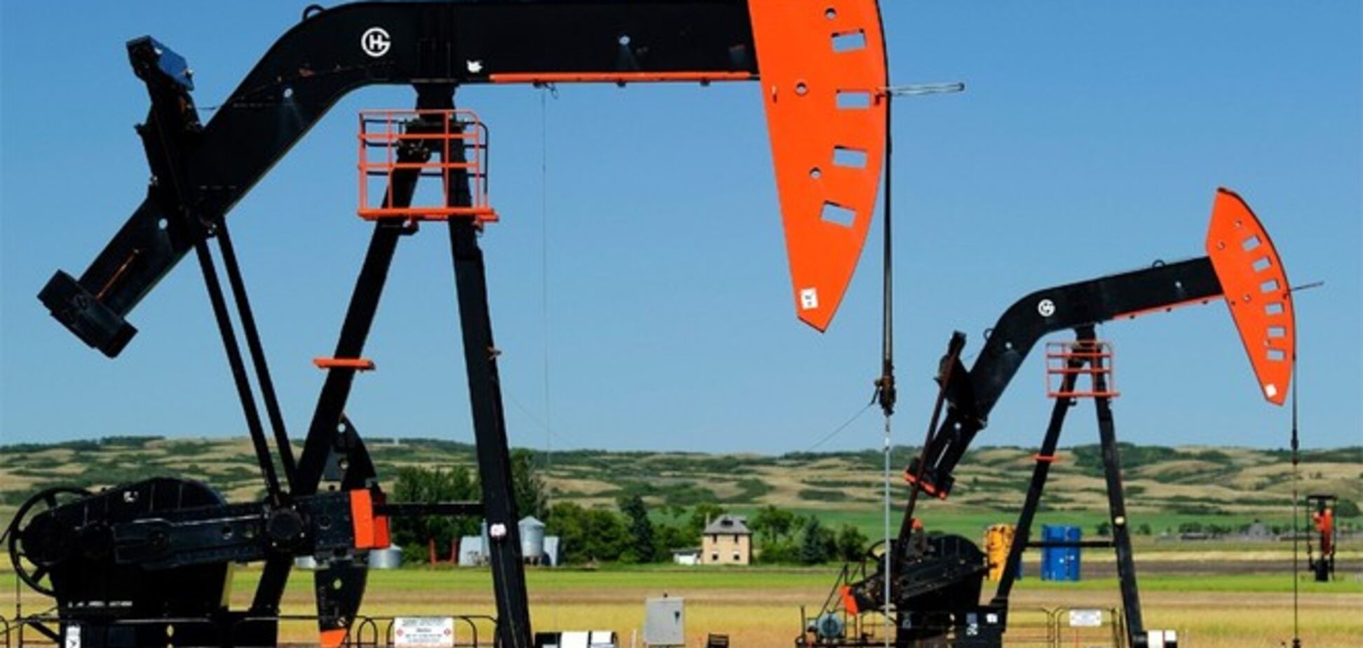 Нефть идет ко дну: Саудовская Аравия и Кувейт готовы опустить цены ниже $80 за баррель