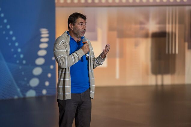 Творческая встреча Евгения Гришковца со студентами закончилась скандалом