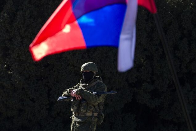Росія концентрує сили під Маріуполем: терористів міняють на спецназ, строковиків відправляють додому