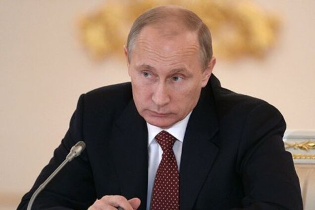 Путин всерьез задумался о сокращении расходов из-за катастрофического падения цен на нефть