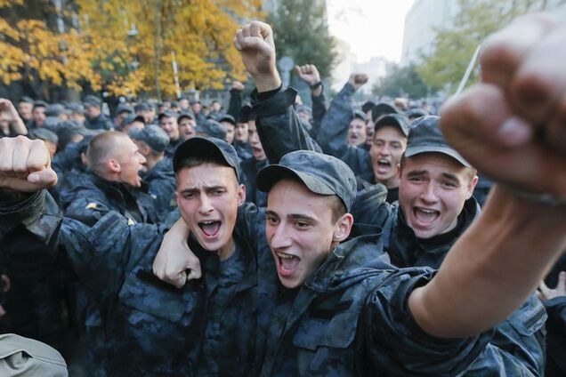 Военная прокуратура возбудила уголовное дело в связи с митингом срочников Нацгвардии под АП