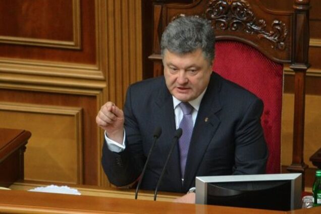 Порошенко призвал политиков воздержаться от критики армии на время избирательной кампании