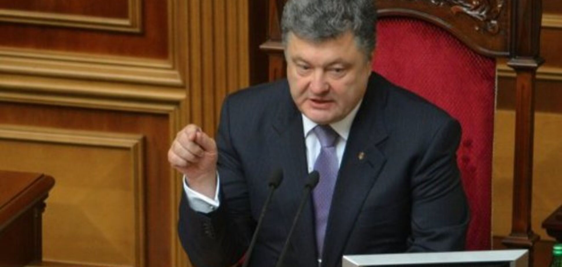Порошенко призвал политиков воздержаться от критики армии на время избирательной кампании
