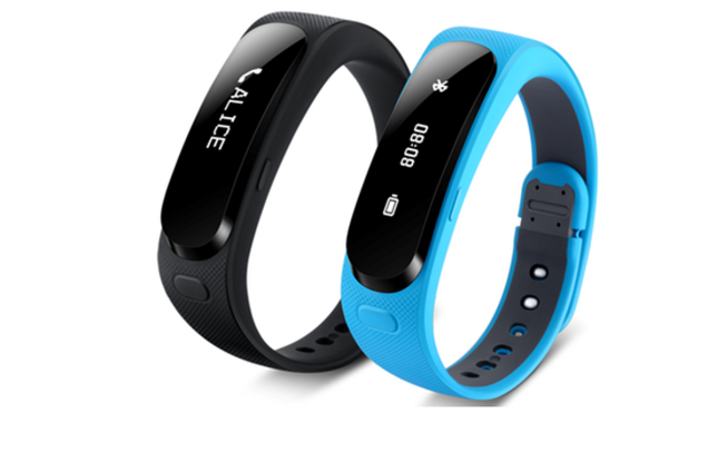 Huawei представила гибридный фитнес-браслет с вluetooth-гарнитурой