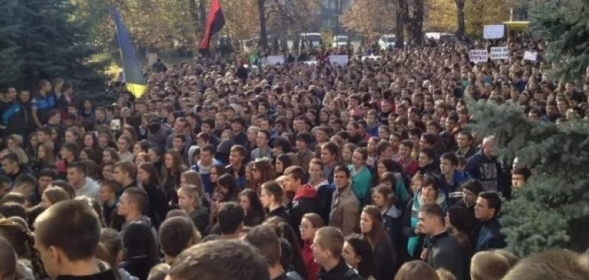 Студенты в Киеве пикетировали Минобразования