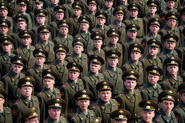 Жены российских офицеров отбивают своих мужей от 'командировок' в Украину - Васильева