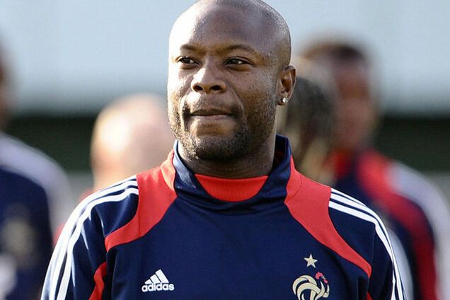 Знаменитый французский футболист завершил карьеру