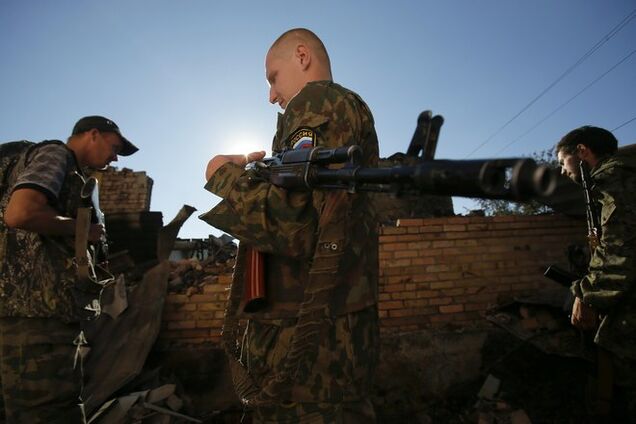 Терористи обстрілюють українських ремонтників в прифронтових селах	