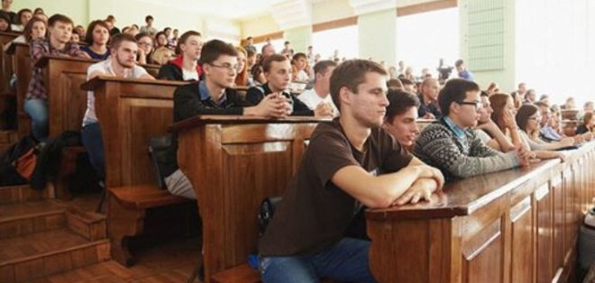 Стартует благотворительный конкурс 'Авиатор' - победителей ждет Париж и Диснейленд