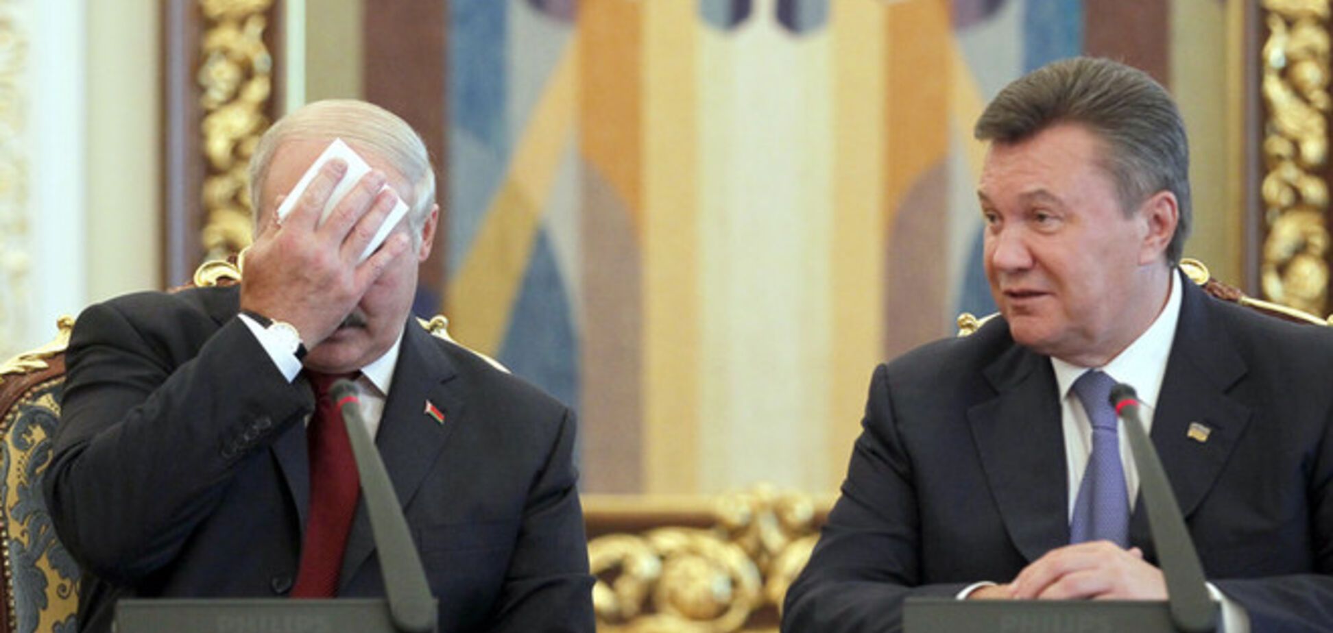 Лукашенко обвинил Януковича во всех трагических событиях в Украине