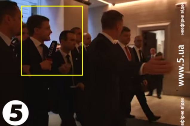 В Милане Порошенко не стал отвечать на глупый вопрос российского журналиста