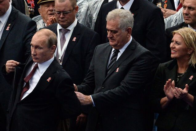 Пєсков: Путін вже готовий до двосторонньої зустрічі з Порошенком 