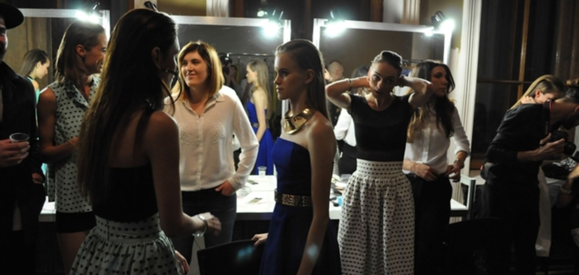 Иванова коллекцию создавала на Гавайях, а Пустовит 'пропиталась' энергией войны