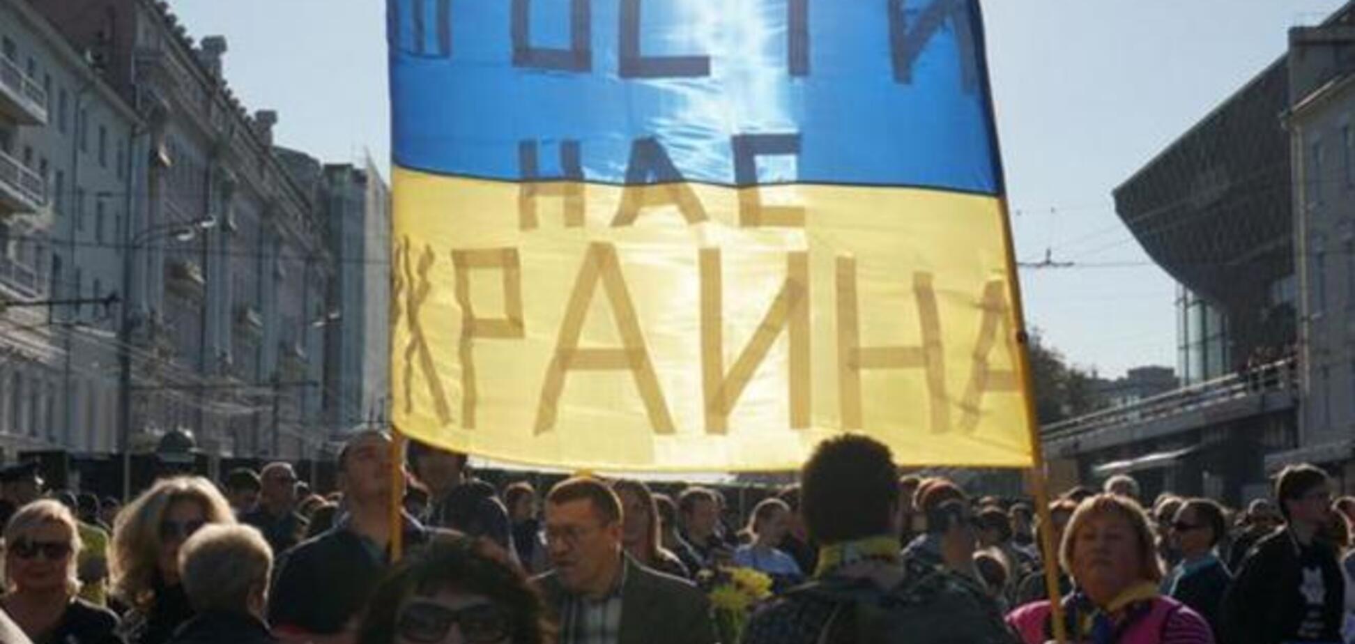 За статусом беженца к Украине обратилось рекордное число россиян, но повезло только одному