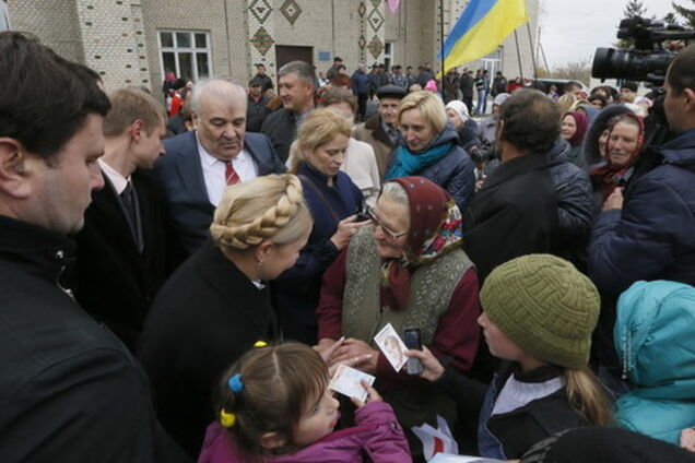 Тимошенко против экономии за счет народа: затягивать пояса должны чиновники