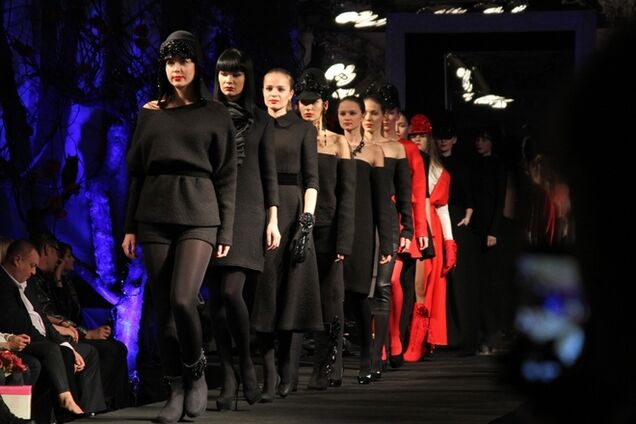 Кума Билык поразила украинский бомонд фешн-коллекцией