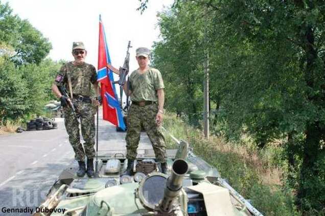 В Крыму появились БТРы с надписями 'За Донбасс' и 'За Новороссию'