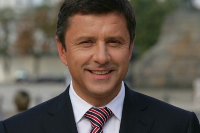 Пилипишин запропонував Левченку зняти одночасно обидві свої кандидатури з виборчих перегонів