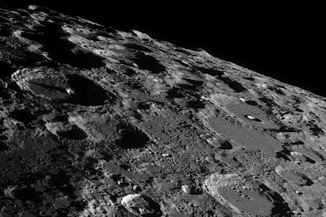Ученые объяснили причины рождения 'человека на Луне'