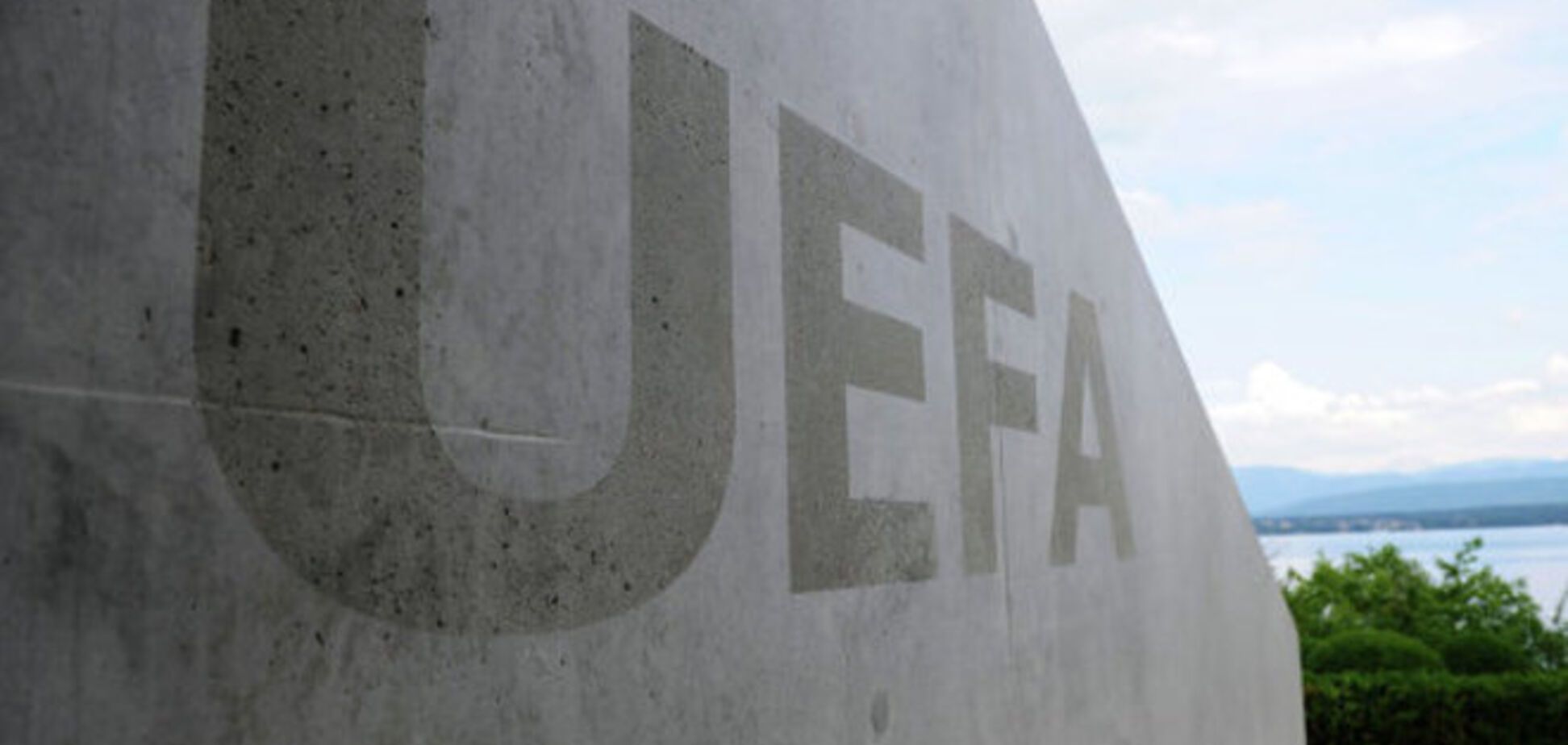УЕФА завел дела на топ-клубы Европы