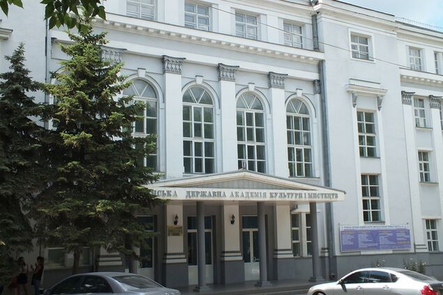 Луганская государственная академия культуры сочиняет гимны для террористов