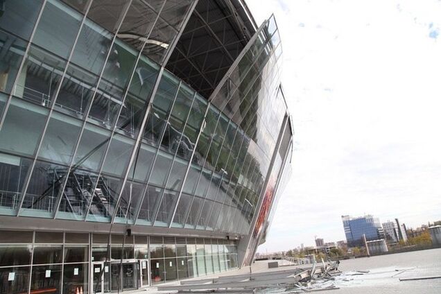 'Шахтер' показал фото и видео разрушений на 'Донбасс Арене'