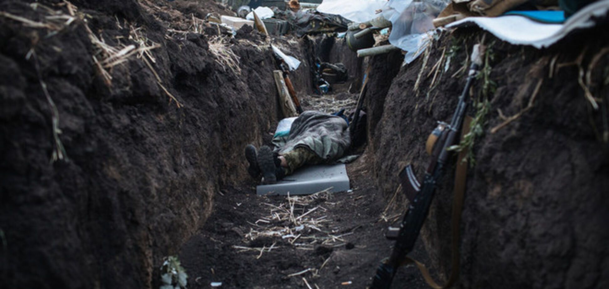 В результате боев под Иловайском погибли и умерли от ран около тысячи украинцев – глава ВСК