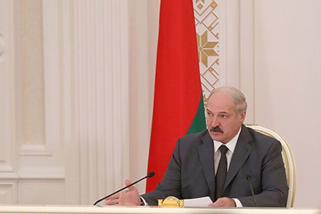 Лукашенко наказав до 1 січня змусити працювати всіх нероб Білорусі 