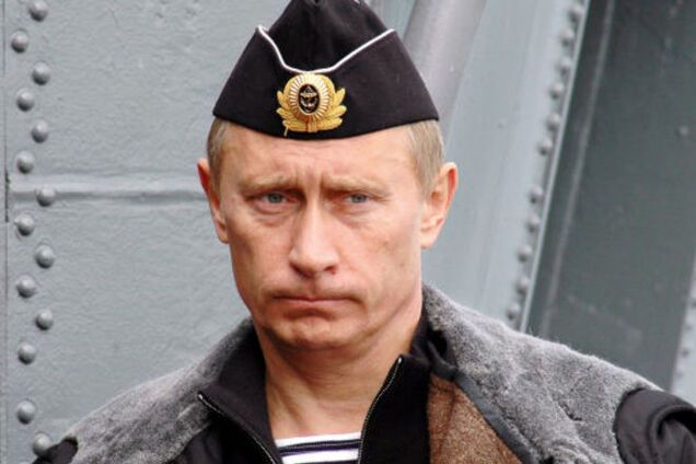 Ловля подводной лодки в мутной воде