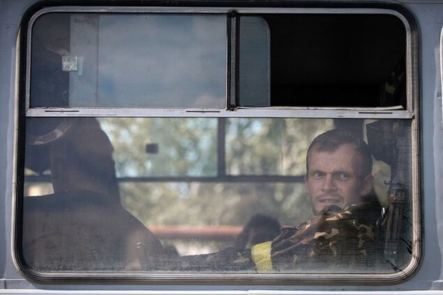 Солдатам в зоне АТО для участия в выборах предлагают проехать под обстрелами террористов