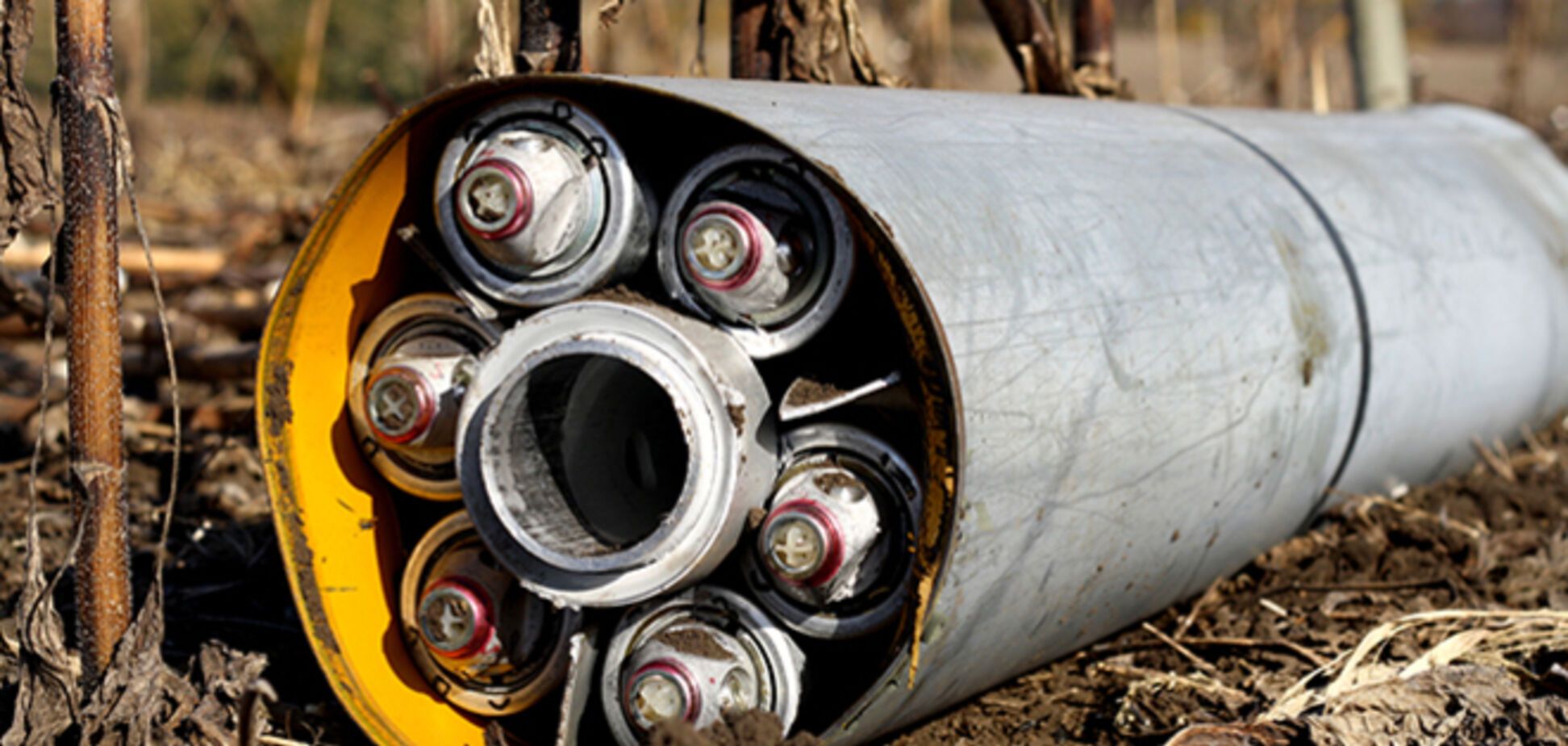 Human Rights Watch обвинила силы АТО и террористов в использовании кассетных боеприпасов