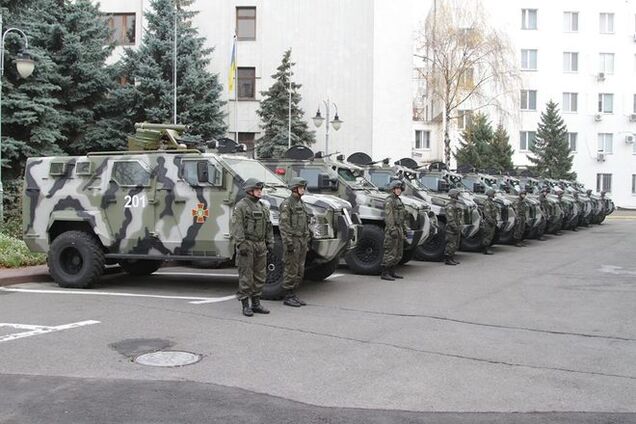 Фотофакт. У Міноборони презентували українські БТРи 'Спартан'