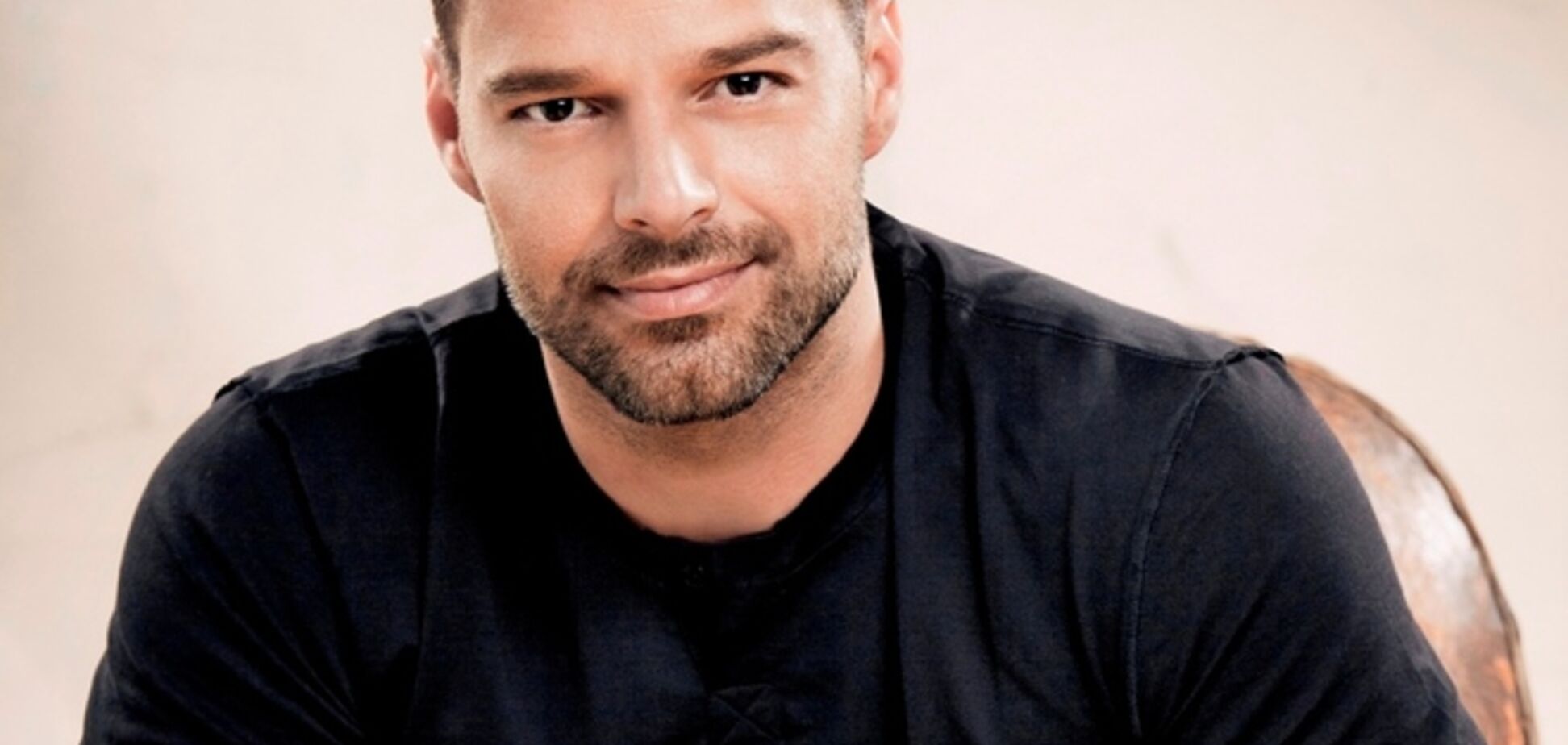 Горячий красавчик Рики Мартин презентовал клип 'Adiós'