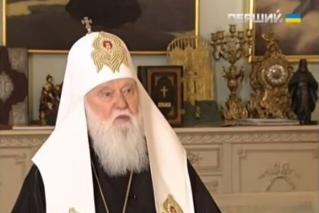 Священникам УПЦ КП запретили причащать взяточников