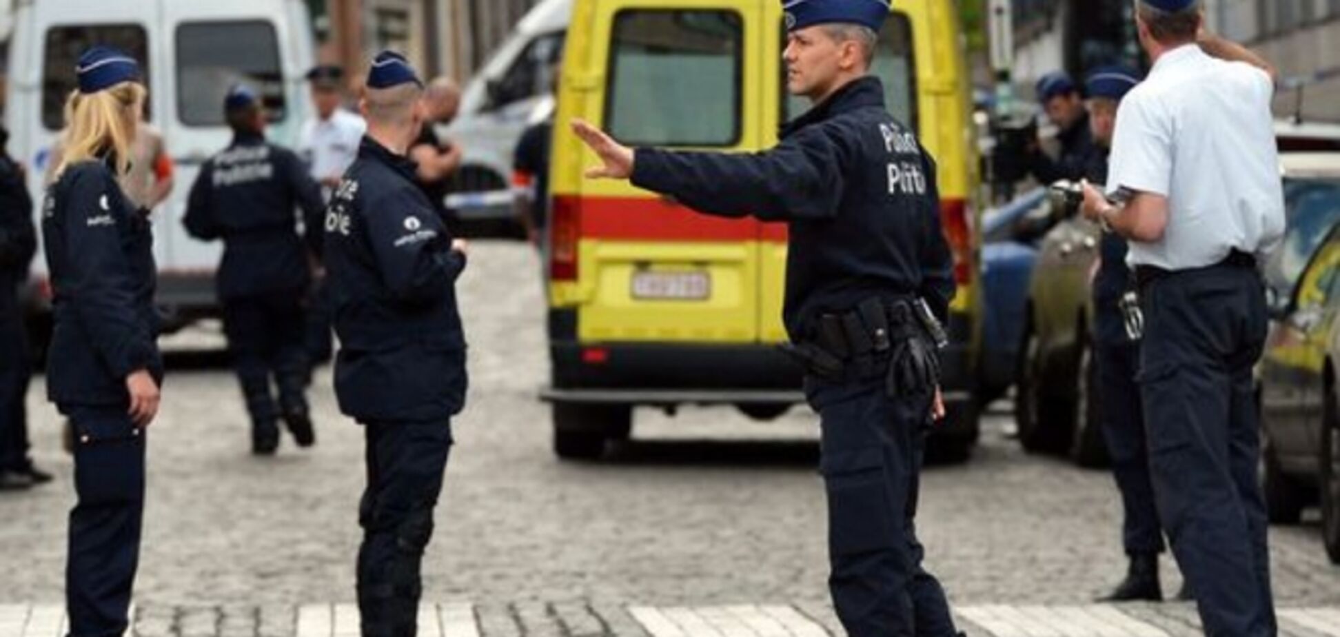 В Брюсселе эвакуировали более 150 человек из-за угрозы взрыва