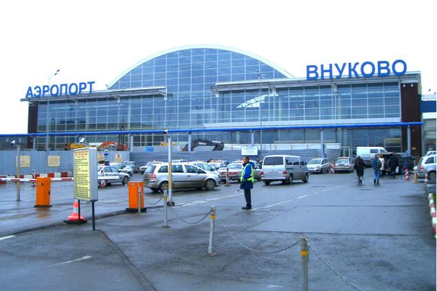 Руководство аэропорта 'Внуково' подало в отставку