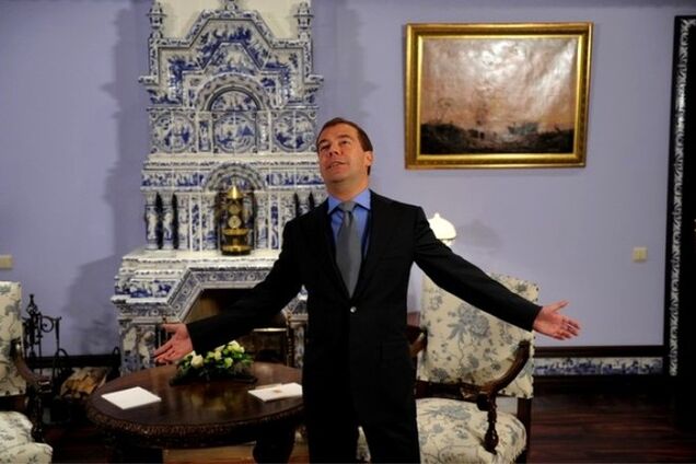 Медведев тайно встретился с главами немецких компаний, чтобы убедить их сотрудничать с Россией в условиях санкций