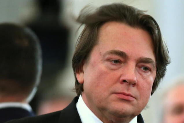 Российская интеллигенция призвала Эрнста сказать правду о 'распятом мальчике'