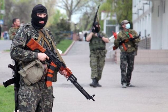 Терористи в Луганську готуються до наступу сил АТО